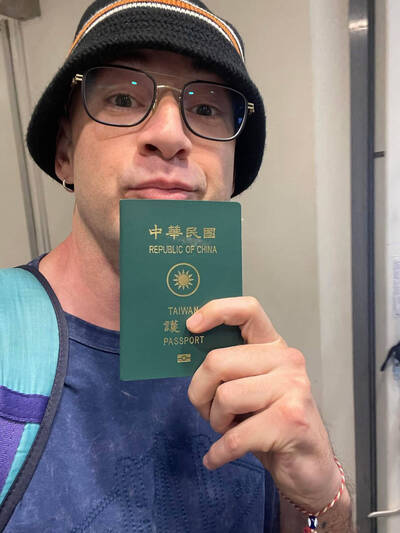 自由開講》對比辱台藝人 吳鳳樂當幸福台灣人