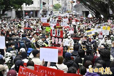 黑暗流浪者》回顧「剴剴案」始末及背後政治力