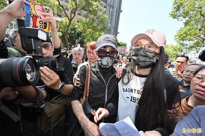 群眾之事》中配在台灣講武統，不是言論自由，而是威脅！