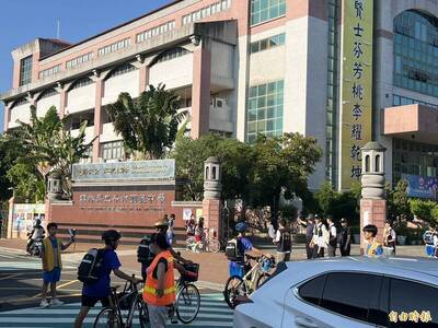 自由開講》錯誤的「晚點上課」 應改革補習文化