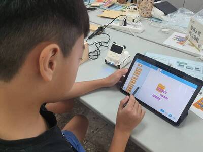 李忠憲的思考》人工智慧基本法：當AI越來越像人，我們是否反而不再培養「理解的人」？