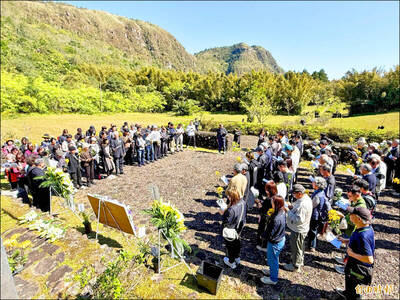 許美華頻道》228，穿黑衣！