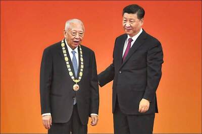 名家分享～馮睎乾》董建華去了哪裡？