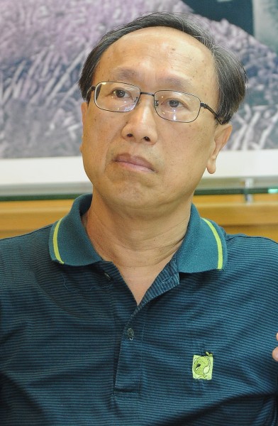 自由廣場21日刊出一篇李筱峰教授的文章「台語文浩劫」，作者認為李教授是多慮了。圖為國立臺北教育大學台灣文化研究所教授李筱峰。（資料照，記者劉信德攝）