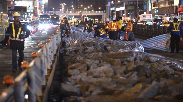 作者認為,「忠孝西路公車專用道」是馬英九敗壞台灣的開始。(資料照,記者劉信德攝) 作者認為,「忠孝西路公車專用道」是馬英九敗壞台灣的開始。(資料照,記者劉信德攝)
