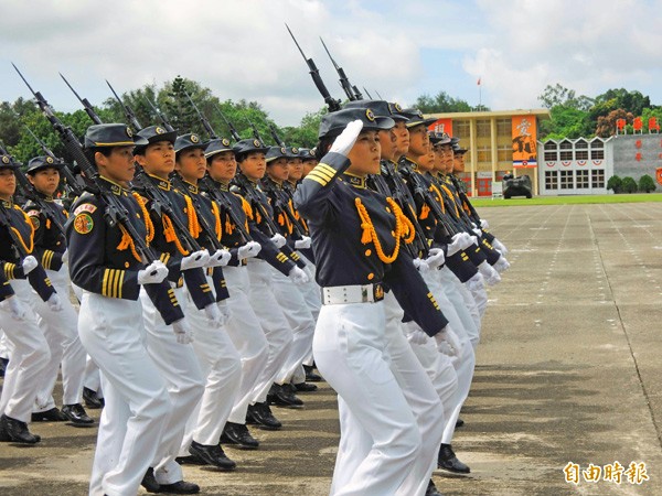 黃埔建軍九十年及三軍五校聯合校慶於陸軍官校舉行。(資料照,記者黃旭磊攝) 黃埔建軍九十年及三軍五校聯合校慶於陸軍官校舉行。(資料照,記者黃旭磊攝)