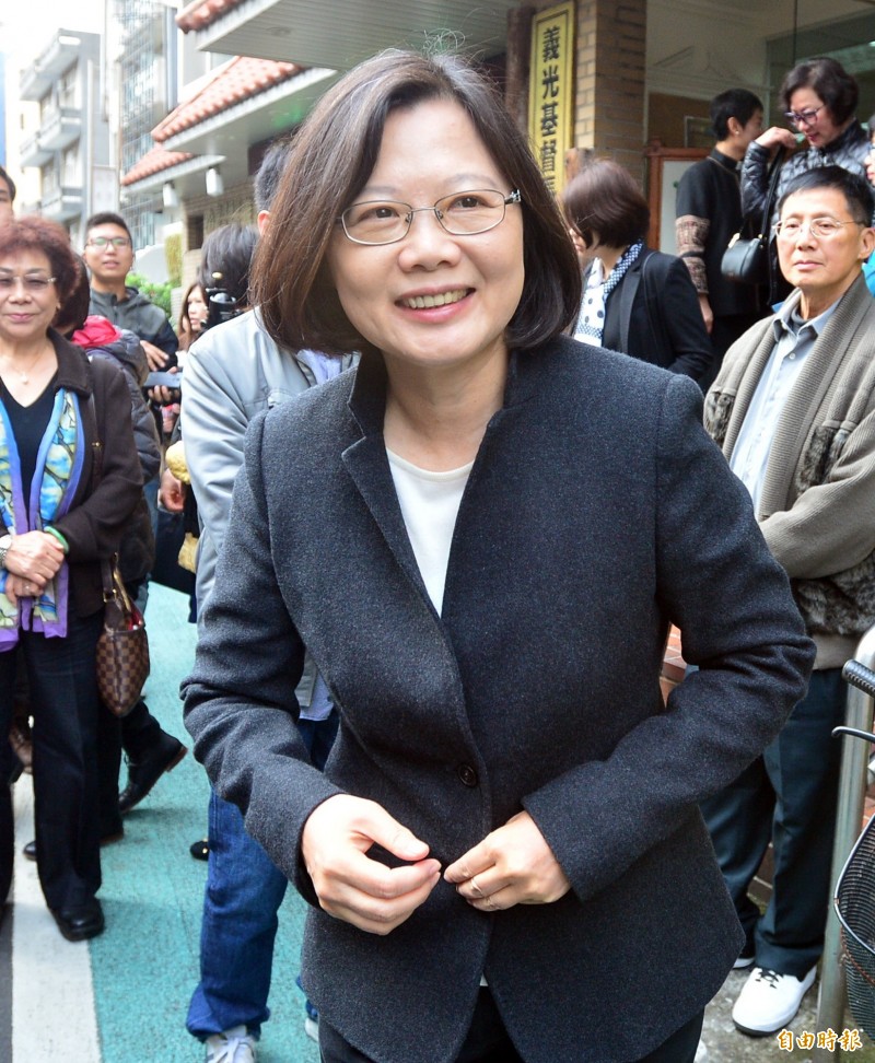 在美國啟動重返亞洲的再平衡戰略與習近平提出的「一帶一路」思維中，如何將「有利於區域和平安全穩定」與「兩岸互惠互利交往」積極落實的「外向考量」，則是民進黨與蔡英文（見圖）必須進一步思考的重要議題。（資料照，記者王藝菘攝）