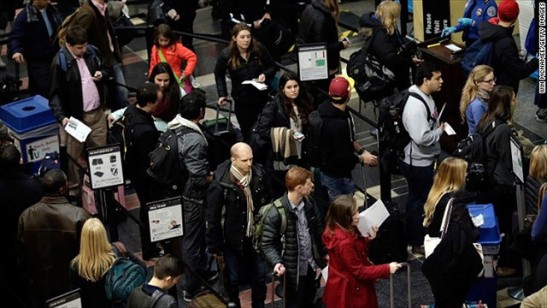 法律白話文》綠卡等於雙重國籍？為何我國不許公職人員擁有雙重國籍？