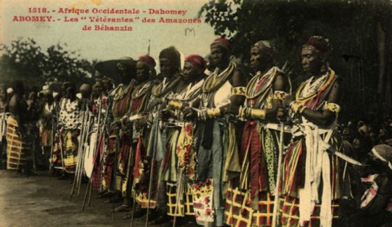 達荷美女兵（圖片來源:Edmond Fortier）