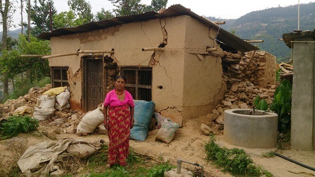 當地缺乏可信任的鑑定人員，沒法知道房屋的受損程度是能保留修復，還是該拆毀重建。（作者提供）