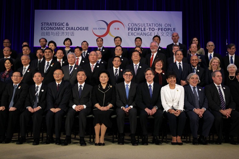 「第七輪中美S&ED」在2015年6月23至24日於華盛頓舉行，此次美中S&ED，中國宣布分別達成戰略軌道100多項、經濟軌道70 多項、人文軌道119項的成果。（AFP）