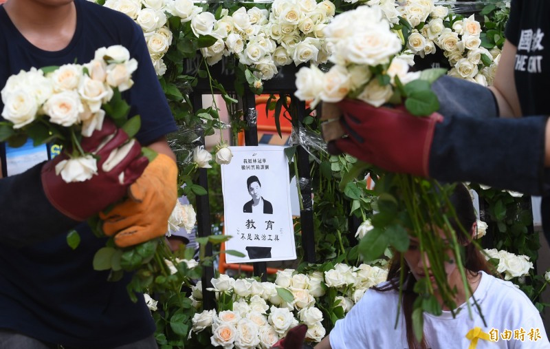 為了讓中國統治台灣的正當性虛構成真，確立台灣及台灣人民是被統治客體的定位，戒嚴時期政府在文化教育上採取嚴厲的去台灣化政策。因此，怎樣透過課綱改造重新建立台灣的主體意識便是民主化後一個艱鉅的工程。（記者張嘉明攝）