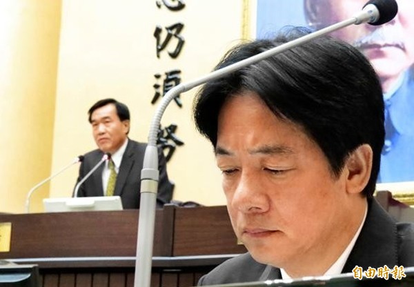 議長李全教（左）、台南市長賴清德（右）。（資料照，記者蔡文居攝）