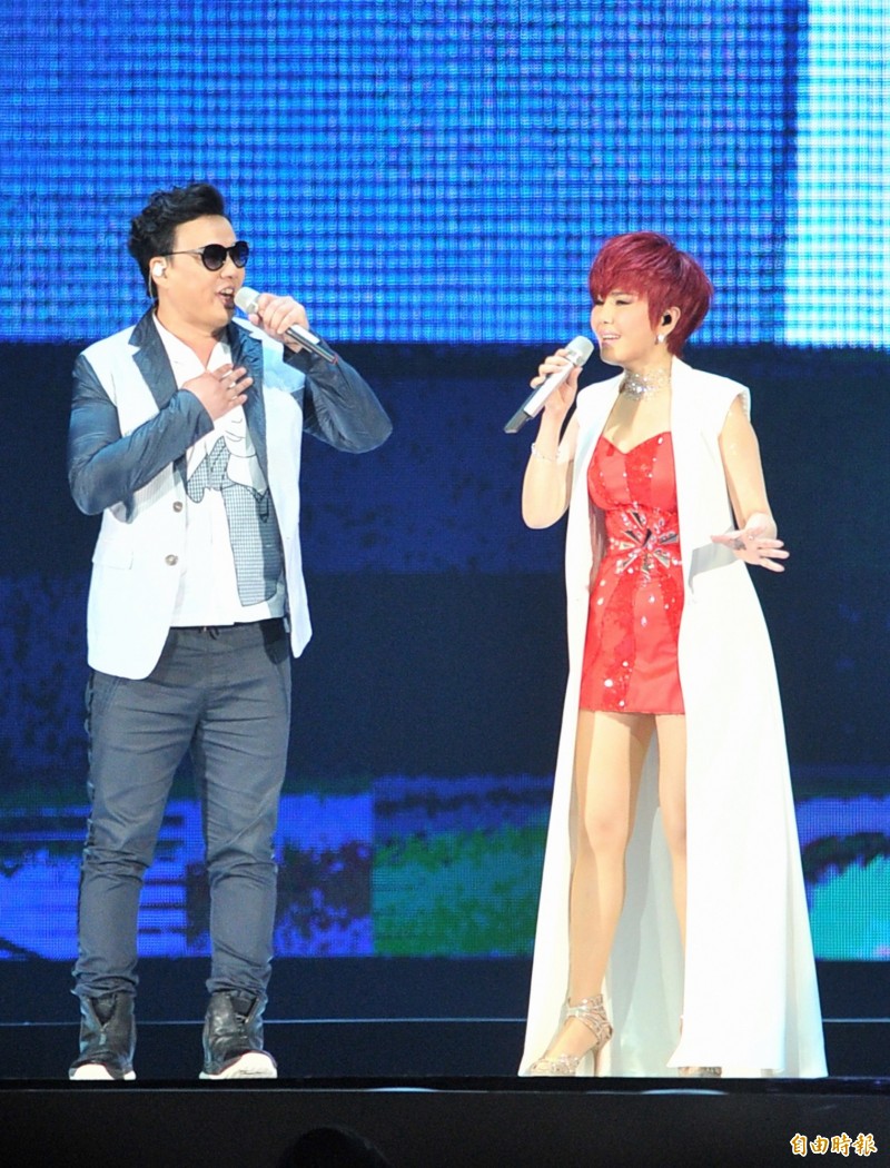 蕭煌奇用心領會的老天爺送給他的禮物，他用充滿能量的心去唱歌，歌聲更多了一份渲染力。（記者黃志源攝）