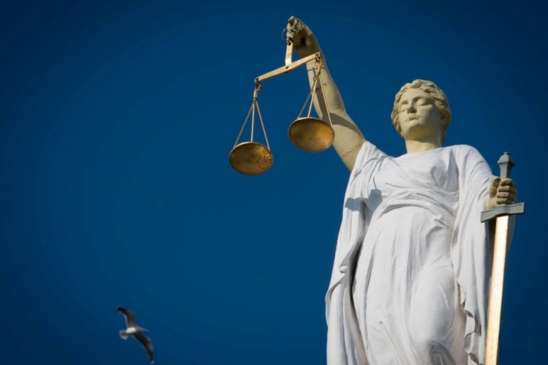 法操》期許2016檢察官莫把定罪當目標：從呂介閔再審無罪談司法的公平正義