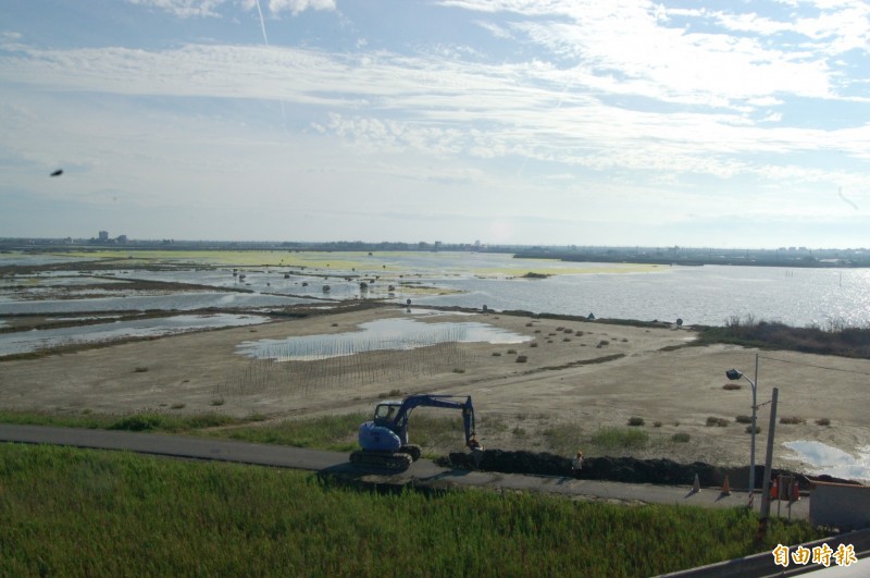台灣國土的惡化情況，其病徵絕對不比農村勞動力下滑來的輕微，如何讓農業生產從土地開始導入新科技，使資源永續利用成為正循環，將會成為新農業變革的成敗關鍵。（資料照，記者林國賢攝）