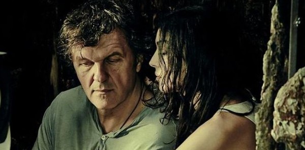 《牛奶配送員的魔幻人生》用魔幻奇異的方式來探究世。 （圖：BN Films）