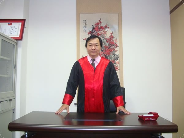 圖片來源：http://www.notary-chon.com.tw/Notary_Introduction.html