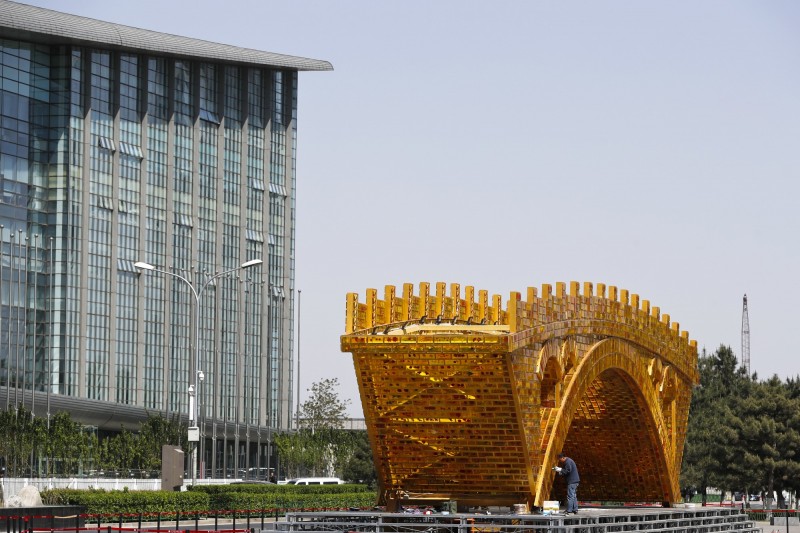 中國在東協方面的號召力相當可觀，幾個主要的南海聲索國：越南、印尼、馬來西亞和菲律賓，都參加了在北京舉行的「一帶一路」國際合作高峰論壇。（AP）