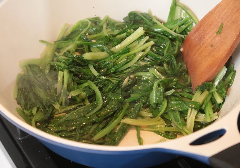 福山萵苣之所以被稱為大陸妹，當初是為了和台灣萵苣區別所致。圖為清炒Ａ菜，看起來就好好吃。（自由時報食譜自由配）