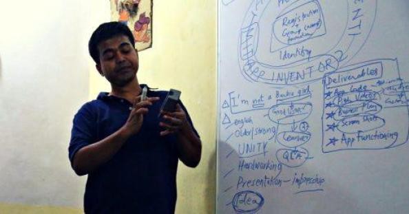 Outside》以電腦編碼，改寫印度貧民窟女孩的生活