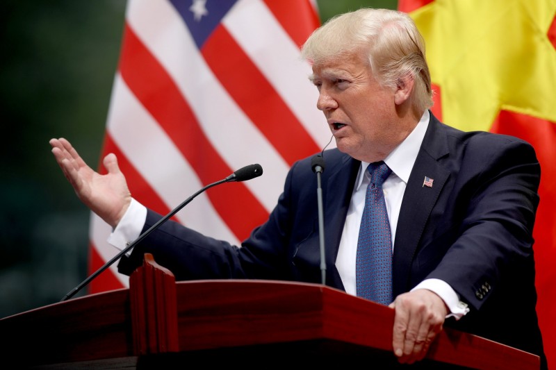 川普在越南APEC上提出亞太願景，重申「美國優先」。（EPA）