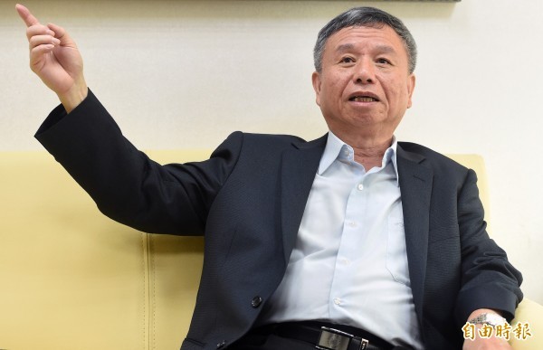 前衛生署署長楊志良日前投書本報社，說賴揆算「哪門子的台獨工作者」！（資料照）