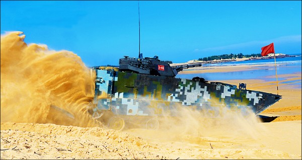 中國一步不讓,且加強繞島巡航、實彈軍演的武嚇,被華府視為破壞現狀者。(資料照) 中國一步不讓,且加強繞島巡航、實彈軍演的武嚇,被華府視為破壞現狀者。(資料照)