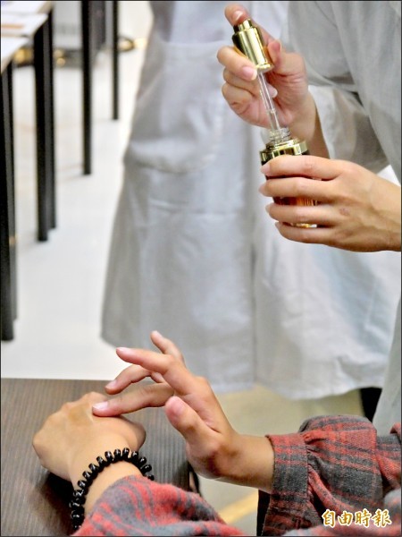 韋恩的食農生活》天然的尚好?牛樟精油含致癌黃樟素