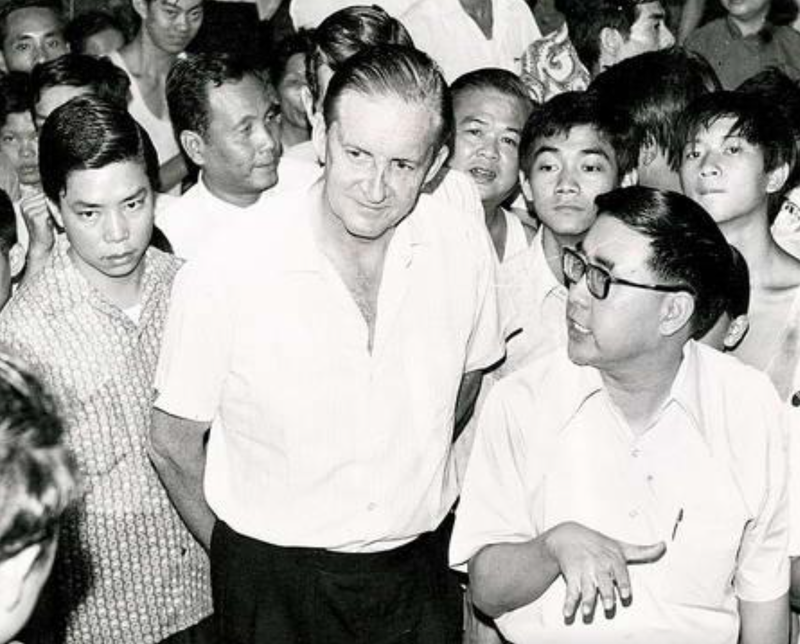 第25任港督麥理浩（中）（任期：1971年11月19日－1982年5月8日）。（網路）