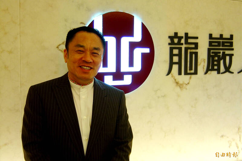 「殯葬業大亨」龍巖集團總裁李世聰8日早上因腦瘤病逝，享壽65歲。（資料照）