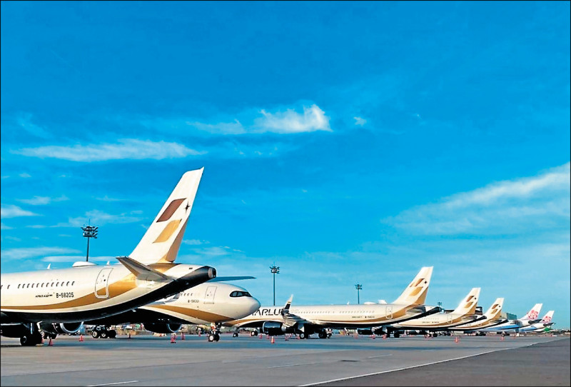 航空業占全球總能源消耗量的二．五％至五％，影響程度不可謂不小。示意圖。（資料照，桃機公司提供）