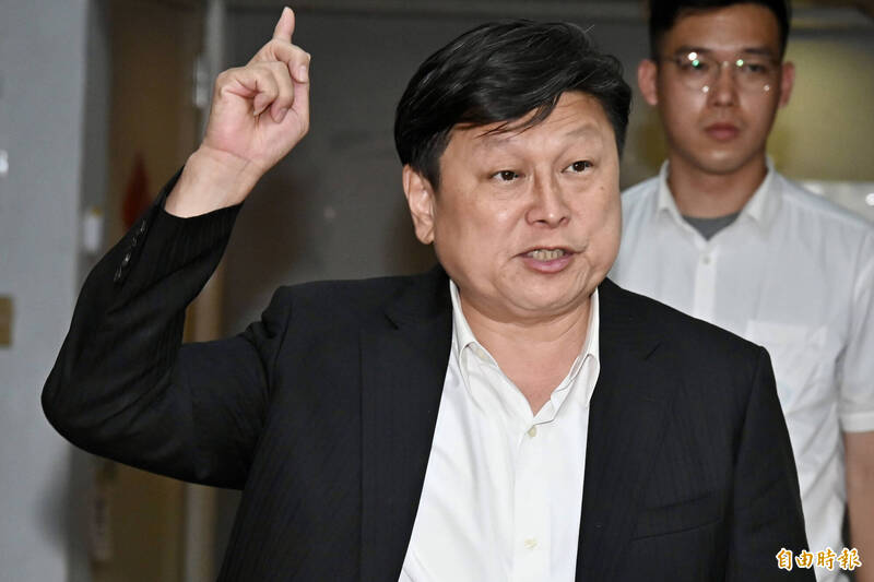 真希望有人能提醒傅總召一句：「覆議與聲請大法官解釋憲法是兩件事，彼此互不相斥。」（資料照） 