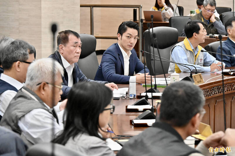 台北市長蔣萬安主持台北市道路交通安全會報。（記者叢昌瑾攝）
