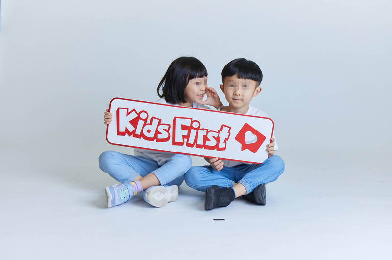 家扶基金會樂見行政院修法刪除家長懲戒權，此能朝向符合CRC精神，尊重兒童的人格尊嚴和人身安全權。（家扶提供）