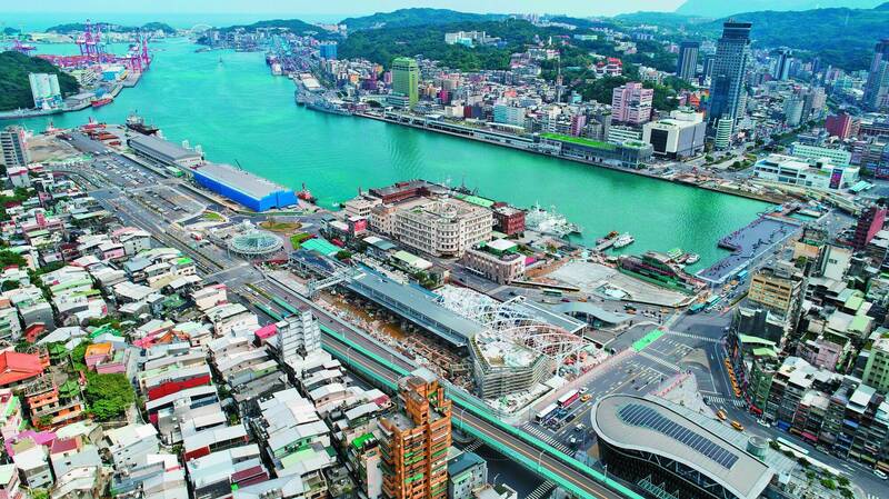 基隆港的發展是捷運建設的一大亮點，作為國際郵輪港口，基隆港具備發展觀光與經濟的巨大潛力。（基隆市政府提供）
