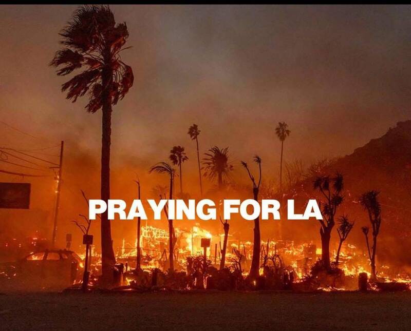 為加州祈禱。（取自貼文）