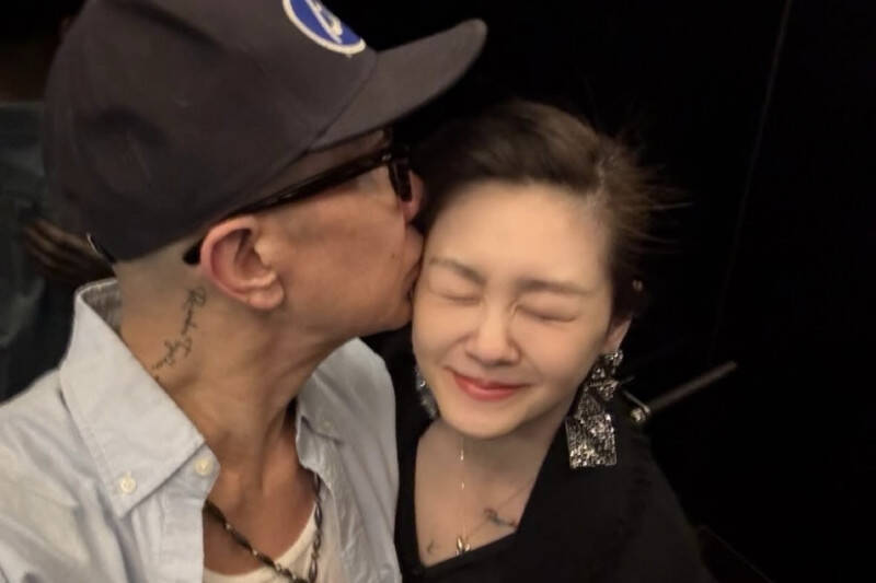 大S（右）和具俊曄婚後十分甜蜜，卻在結婚3週年前天人永隔。（翻攝自IG）