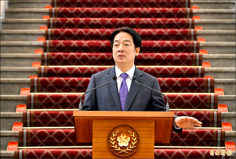 賴清德總統十四日召開今年首次國安高層會議，宣布新的一年，政府將優先編列特別預算，讓國防預算達到GDP三％以上目標，並持續推動國防改革、國安法制改革，以及經貿戰略等三大工作。（資料照，記者羅沛德攝）