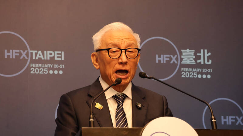 聯電創辦人曹興誠（見圖）30年前因與清大已故前校長沈君山的一場對弈輸50子而捐出1500萬的美談，近期演變成捐款羅生門。（資料照）