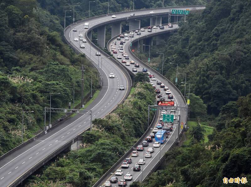 2006年，國五北宜段通車和西部公路連結 對宜蘭交通有重大意義。（資料照）