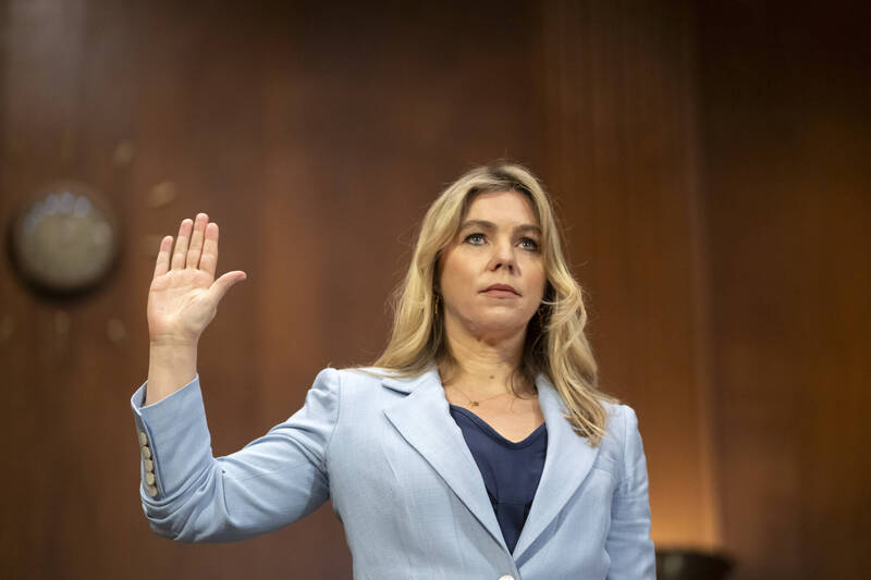 Facebook前全球公共政策總監溫恩－威廉斯於美國國會聽證會中，揭露臉書為了進軍中國市場，不惜開發審查工具，針對台港貼文進行管控，並與中共官員共同設計內容過濾流程。（資料照，美聯社）