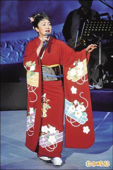 演歌女王石川小百合曾登「台」開唱，開場就唱名曲「津輕海峽‧冬景色」。（資料照）