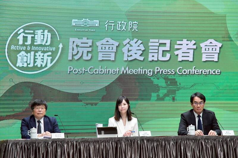 共諜案頻傳，行政院加強各行政單位的忠誠特殊查核作業，人事行政總處副人事長懷敍指出，新的查核辦法正在進行。 （行政院提供）