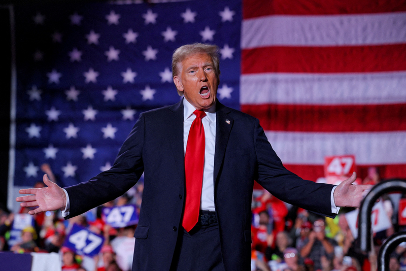 川普上任對全球開發、國際援助補了致命一刀，但今天的困境非始於川普，從2008全球金融危機開始第一波下滑，新冠疫情再受一波重擊。（路透檔案照）