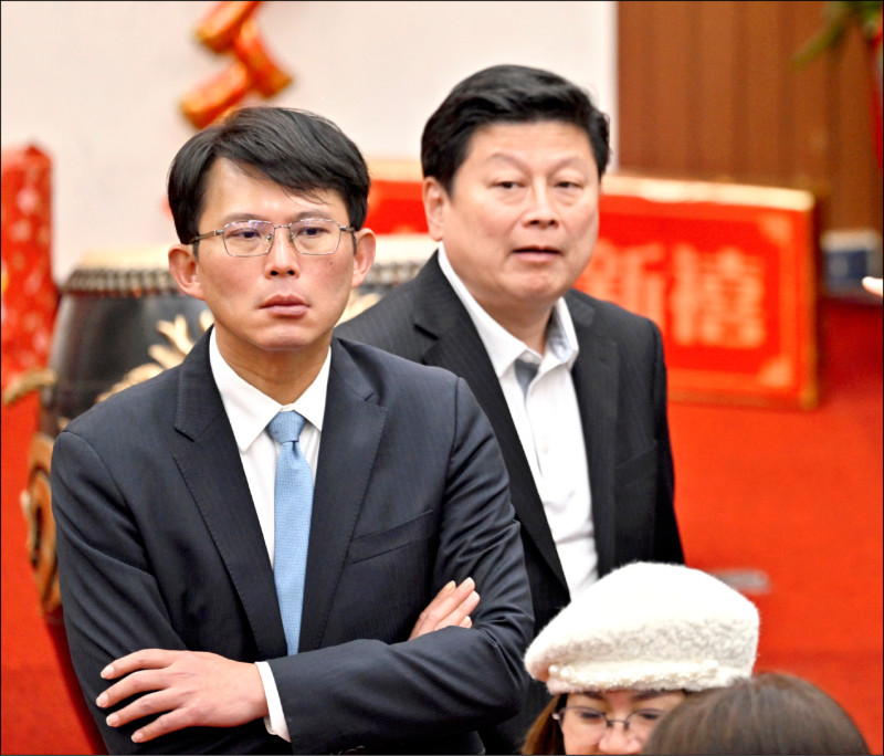 藍白立院總召傅崐萁與黃國昌。（資料照）