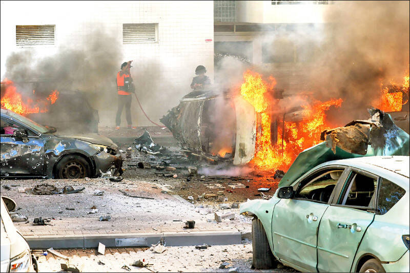 2023年10月7日的哈瑪斯恐攻事件，造成以色列平民非常重大的傷亡和被扣為人質事件。（法新社檔案照）