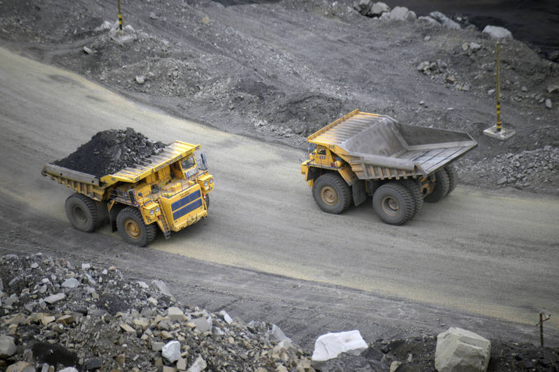 波蘭至今仍然以燃煤發電為主，其能源轉型是當務之急。（美聯社）