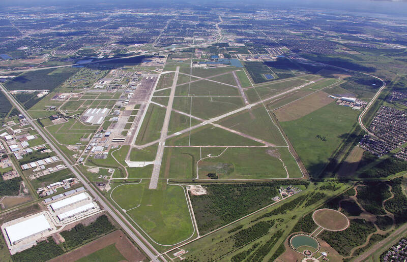 美國德州艾靈頓機場（Ellington Airport）是發展太空港（Spaceport）計畫的重鎮。（休士頓機場系統提供）