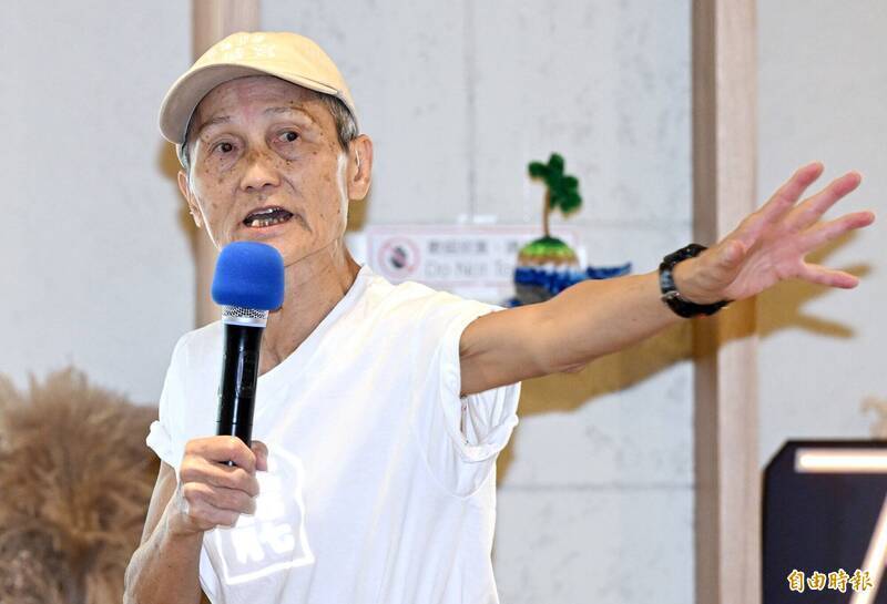 在花蓮退休教師「葉霸」葉春蓮身上，看到「貧賤不能移、富貴不能淫、威武不能屈」的形象。（資料照）